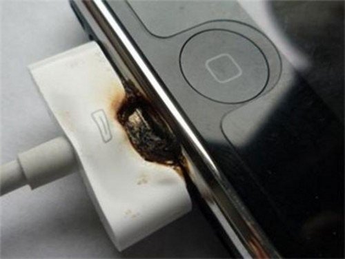 提續(xù)航怎樣才靠譜 電池增容下的利與弊 