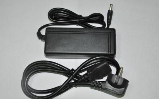 手把手教你如何挑選電源適配器？