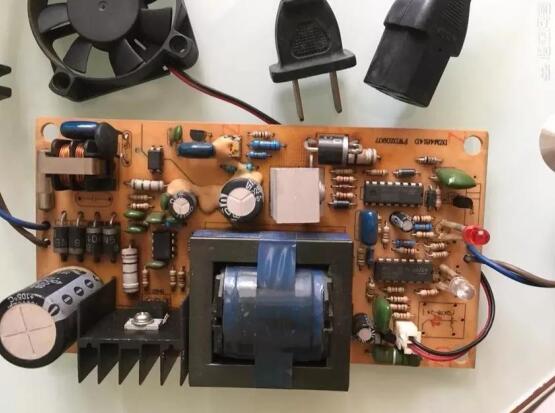 電動車充電器能否混用？