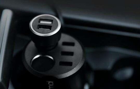 什么是車載充電器？它有哪些特點(diǎn)？