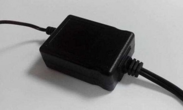 設(shè)計單片開關(guān)電源適配器要遵守哪些原則？