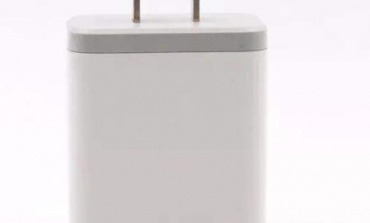 充電時(shí)玩手機(jī)消耗的是手機(jī)電池還是充電器？