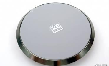 突破技術(shù)推出新款無線充電器（TU0010）：可間隔8mm充電