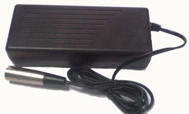 傻瓜型充電器