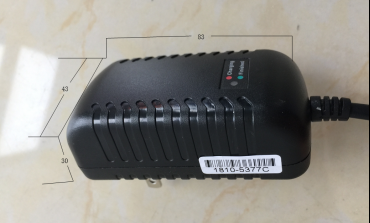 鋰電池充電器和適配器的不同之處