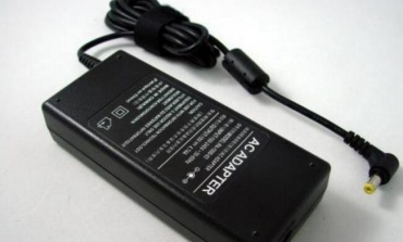 如何選擇筆記本電腦的電源適配器呢？