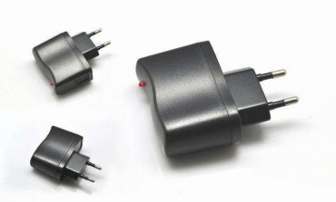 旋轉(zhuǎn)式手機(jī)充電器